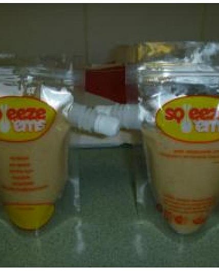 Apple oatmeal squeezy