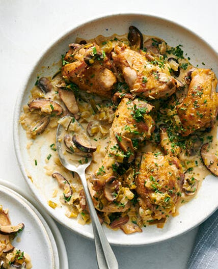 Wine-Braised Chicken With Mushrooms and Leeks
