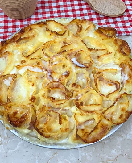 PASTA ROSES