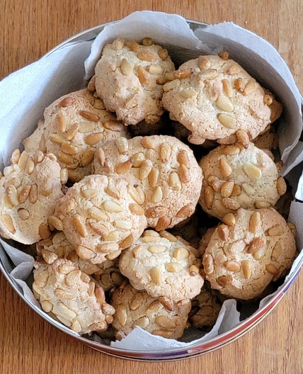 Pignoli Cookies