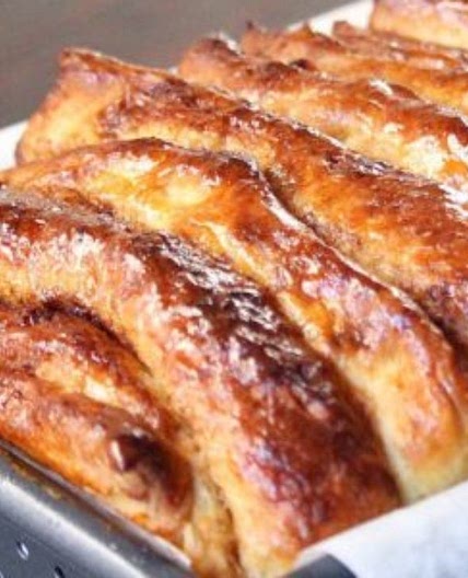 PULL APART CINNAMON BREAD