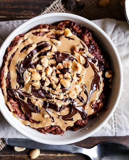 Chocolate Peanut Butter Oatmeal