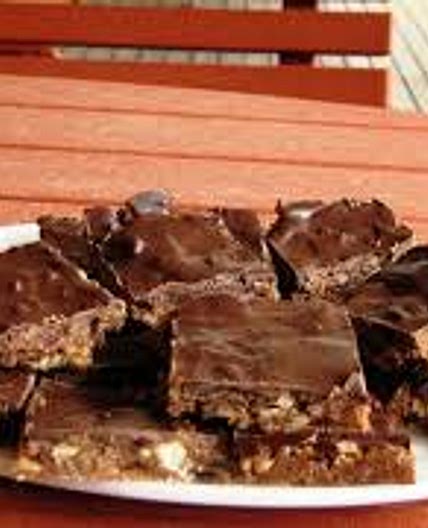 Chocolate mixed fruit slice