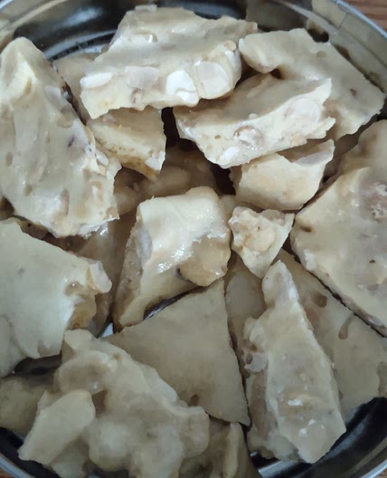 Microwave Peanut Brittle