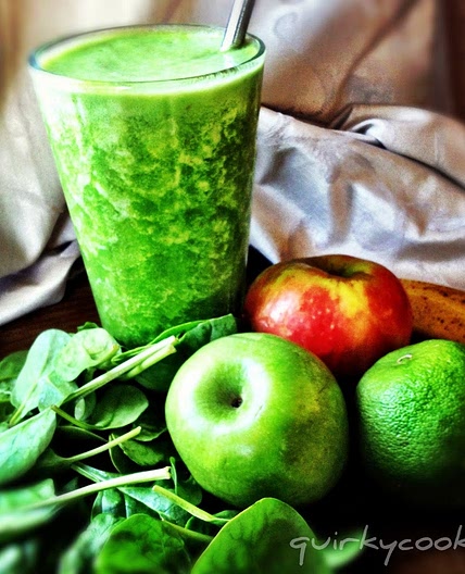 My Favorite Green Smoothie - Quirky Cooking