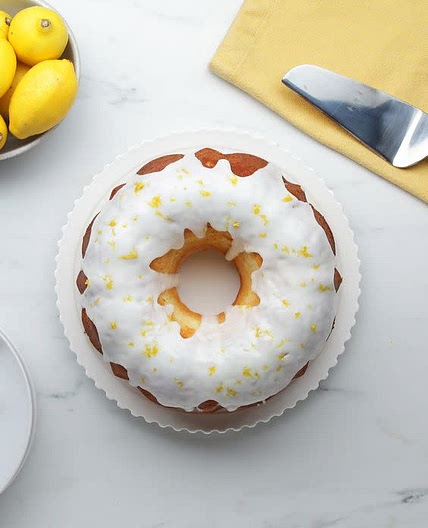 Lemon Bundt Cake