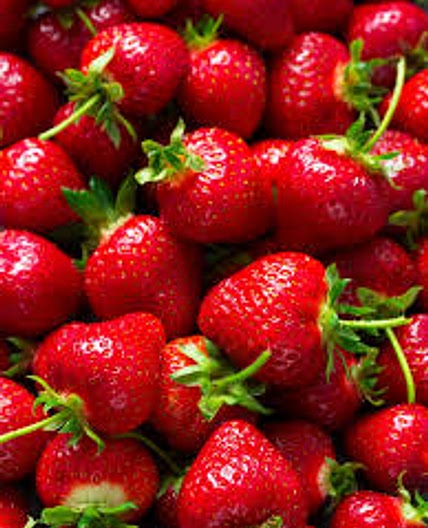 10 strawberries 20 calories *