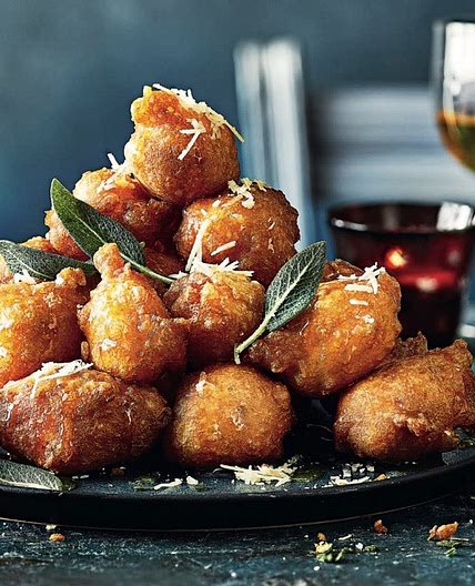 Parmesan beignet