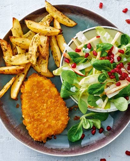 kipschnitzel, rode kool, frietjes