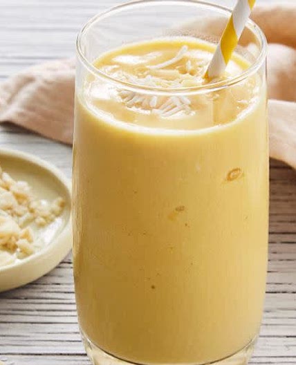 Mango Cheesecake Smoothie