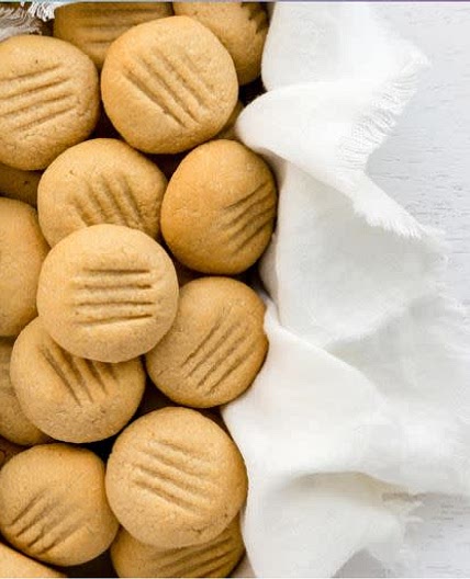 5 Ingredient Peanut Butter Cookies