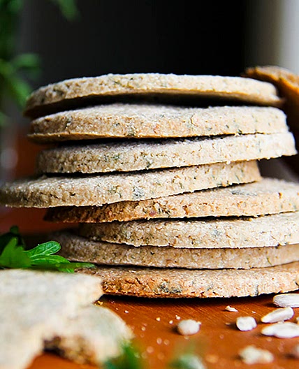 Scottish Oatcake Recipe (gluten-free oats, sunflower seed)