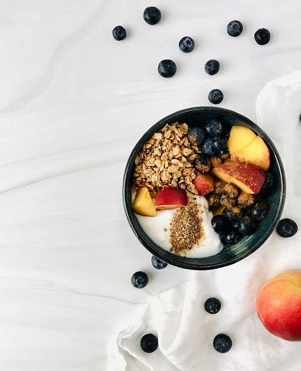 BLUEBERRY PEACH PARFAIT
