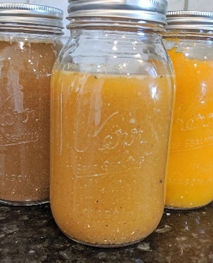 Easy Slow Cooker Bone Broth (Paleo, AIP)