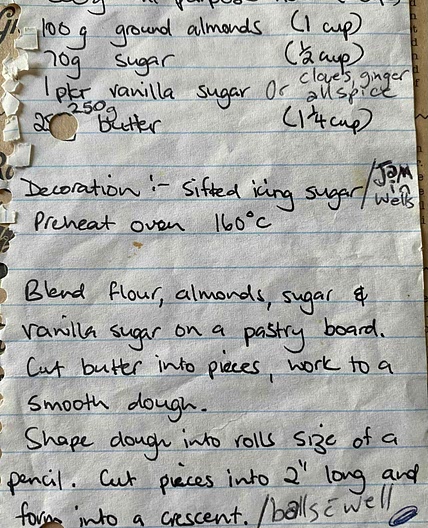Almond crescents