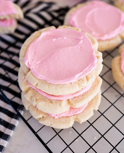 Crumbl Sugar Cookies