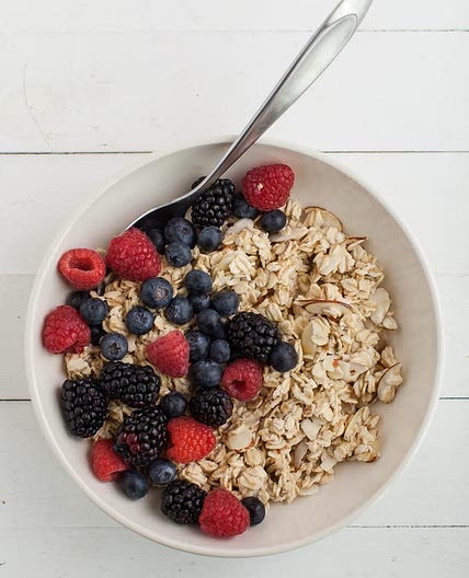 Overnight oats with berries
