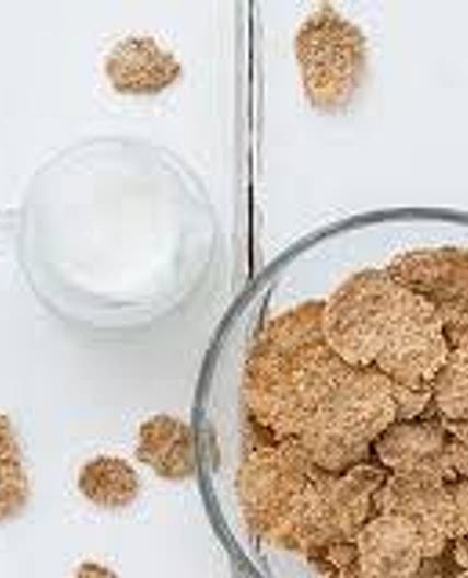 Almond banana cereal