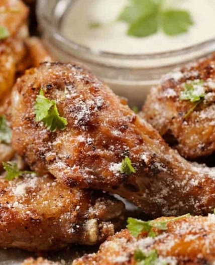 Air Fryer Garlic Parmesan Chicken Wings