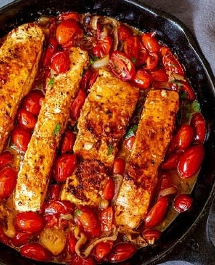 Tomato Garlic Tuscan Salmon