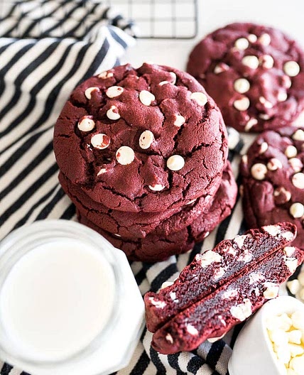 Red Velvet White Chip Crumbl Cookies