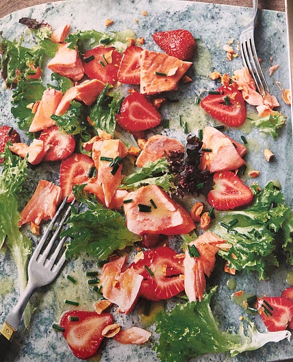 Strawberry & Salmon Salad with Mixed Nuts