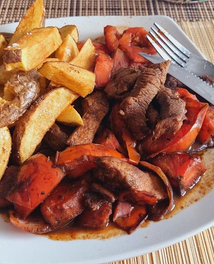 Lomo Saltado