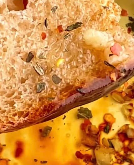 Garlic Dipping Oil