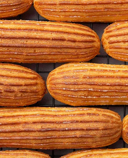 The PERFECT Eclair recipe (FOOLPROOF)