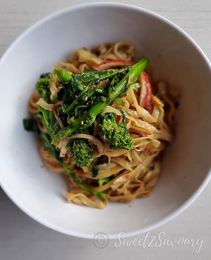 Spicy Teriyaki Wonton Noodles (with imitation crab meat)