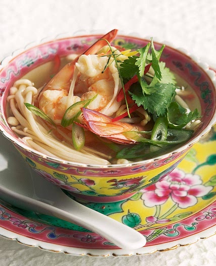 Hot and sour prawn soup