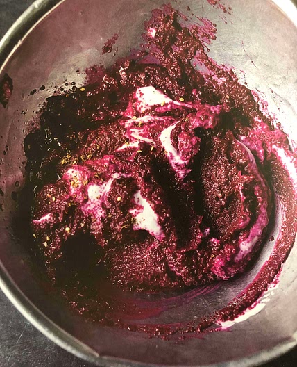Rote-Bete-Püree mit Joghurt und Za'atar