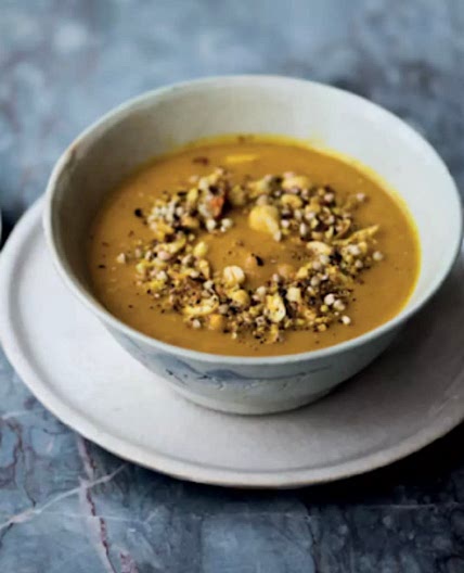 ginger and turmeric carrot soup 