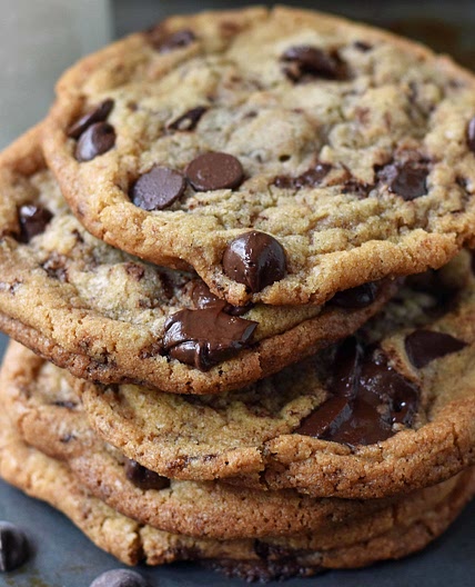 chocolate chip cookies