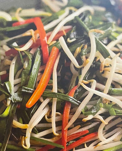 Bad: Stir fried bean sprouts with chives