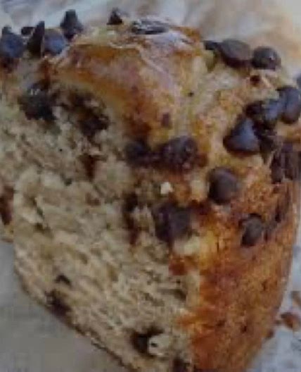 Banana Chocolate Chip Coffee Cake