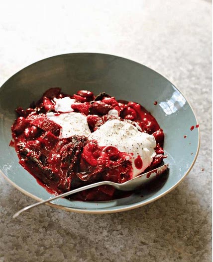 Nutty beany beetroot curry