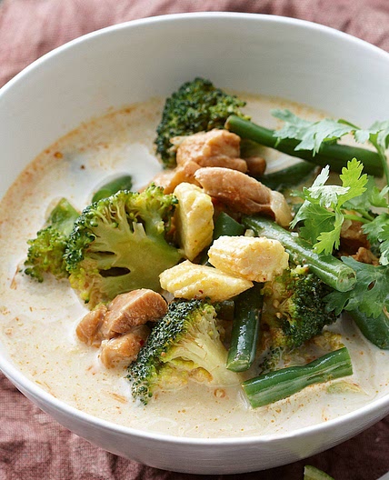 Thai red curry soup