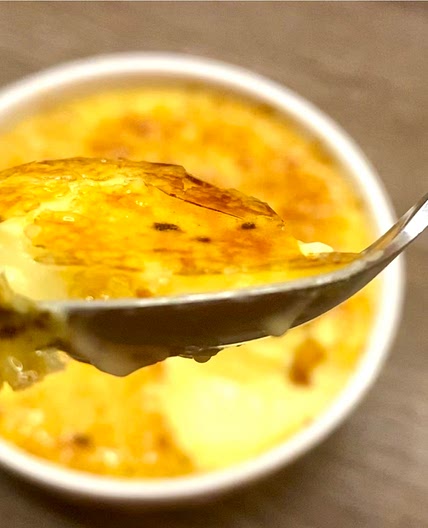 Creme Brulee Classic - delicious pot o' gold