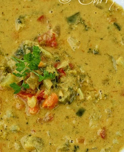 Broccoli Lentil Curry Soup