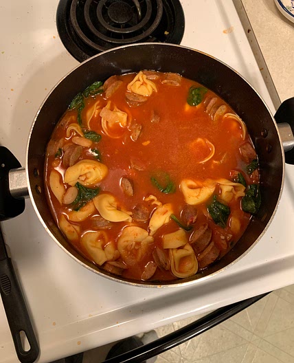 Tuscan Tortellini Soup