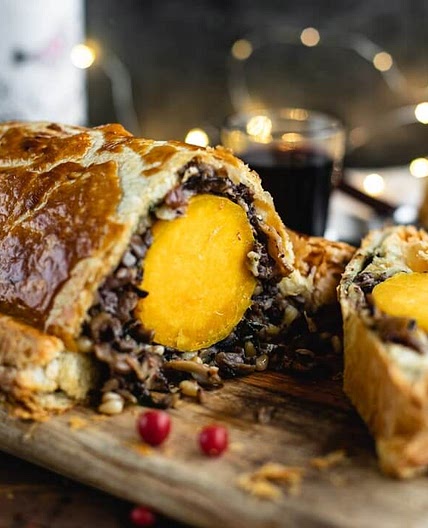 Squash, mushroom & spinach Wellington