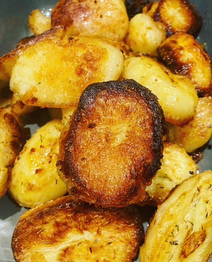 Roast potatoes