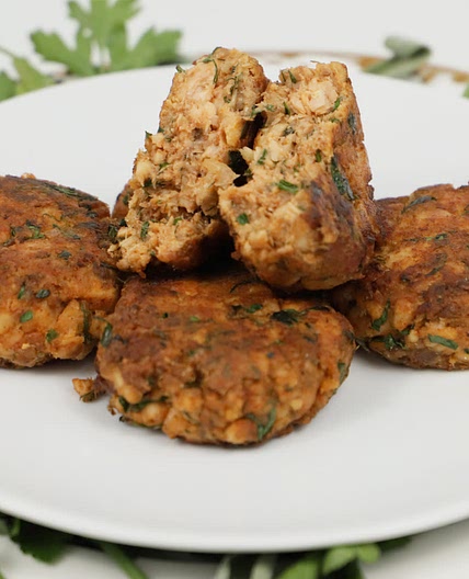 Keto Salmon Cakes