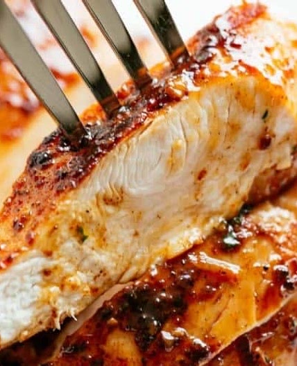 Juicy Oven Baked Chicken Breast - Cafe Delites
