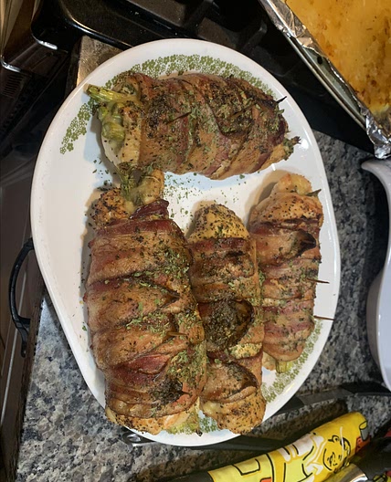 Bacon-Wrapped Stuffed Chicken Breasts in the Air Fryer