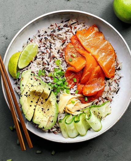 Sushi Bowls with Vegan Smoked "Salmon"
