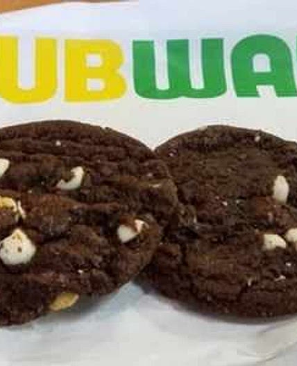 Double chocolate chips subway cookies