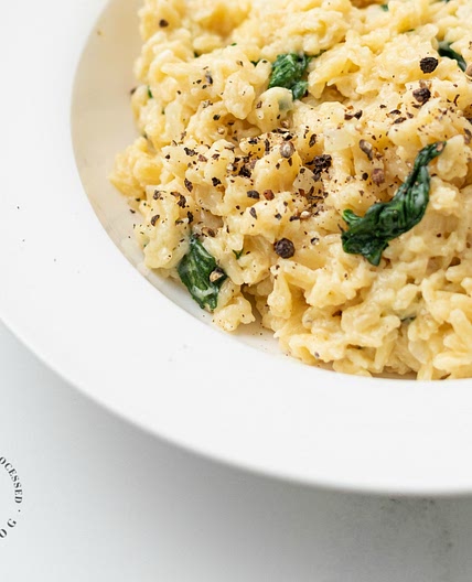One Skillet Creamy Spinach and Parmesan Orzo