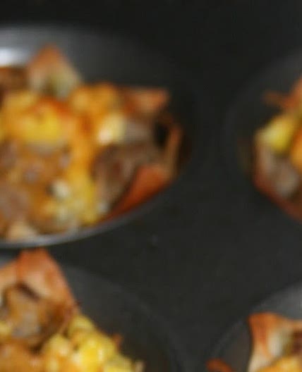 Breakfast "Cupcakes"